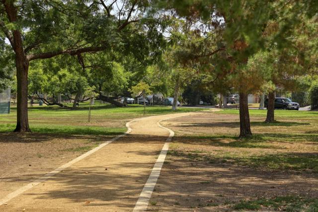 5003 Westpark Dr, North Hollywood CA: https://media.crmls.org/mediaz/cd40b53c-3d75-4232-a2cc-4975c07d6520.jpg