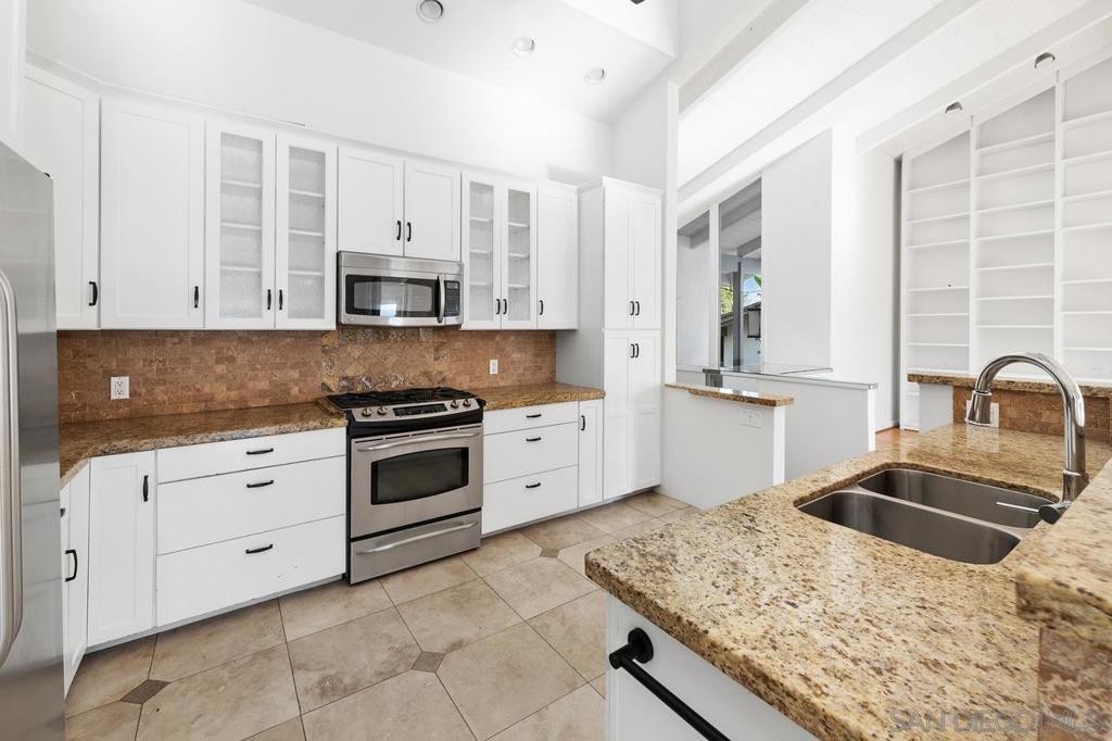 MLS #250044131SD image #20