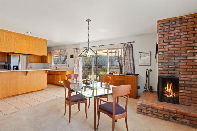 Detail Gallery Image 8 of 34 For 425 E Dougherty St, Fallbrook,  CA 92028 - 4 Beds | 2/1 Baths