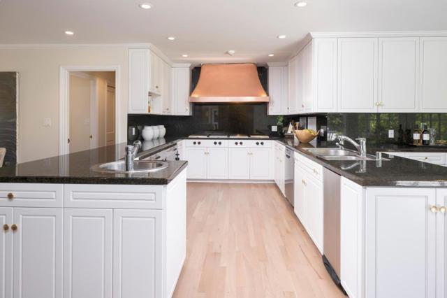50 Roberts Way, Hillsborough CA: https://media.crmls.org/mediaz/cd41548b-5acb-45da-8459-17c053dbe55f.jpg