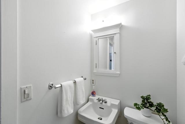 600 Martin Street, Monterey CA: https://media.crmls.org/mediaz/cd416ac7-7c62-49d0-a981-caf17a7ed182.jpg