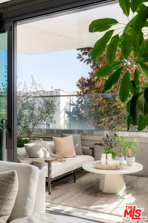 8420 W Sunset Boulevard, West Hollywood CA: https://media.crmls.org/mediaz/cd4200d9-447f-4750-b048-c13934db272a.jpg