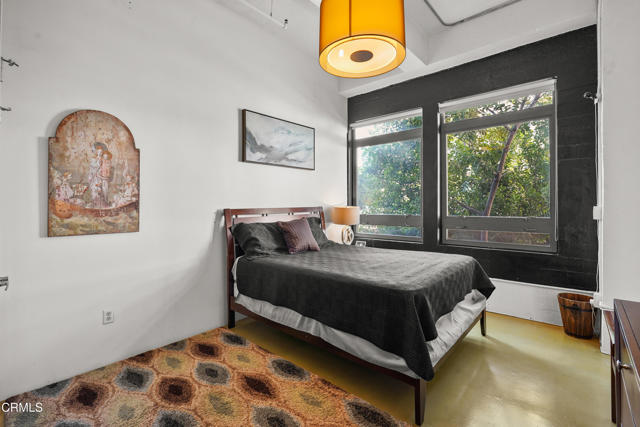 849 S Broadway, Los Angeles CA: https://media.crmls.org/mediaz/cd42509c-85d7-487c-975b-3ba25eebbc5e.jpg