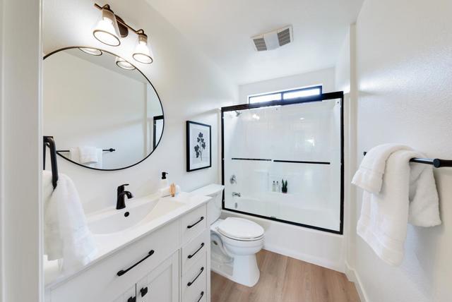 3245 Soquel San Jose Road, Soquel CA: https://media.crmls.org/mediaz/cd43f088-e4e3-49a2-b43b-ba4c9695fb9b.jpg