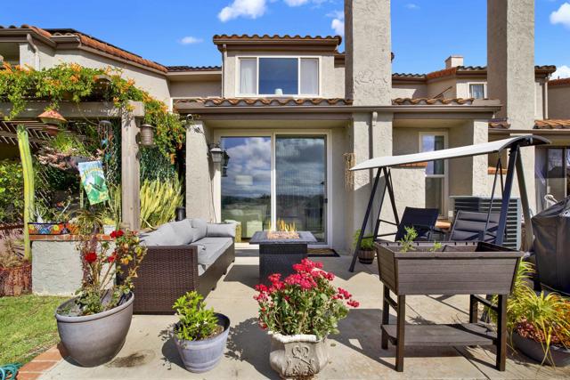 Detail Gallery Image 25 of 33 For 1337 Gary Ln, Escondido,  CA 92026 - 2 Beds | 2/1 Baths