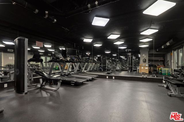 141 S Clark Drive, West Hollywood CA: https://media.crmls.org/mediaz/cd46cfe1-34fd-472f-aa97-170fe7bc53b7.jpg