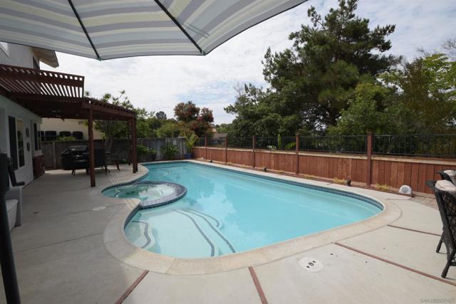 13862 DAVENPORT AVENUE, San Diego CA: https://media.crmls.org/mediaz/cd4728b6-ee0c-4f70-bf2e-5f193f1afcc7.jpg