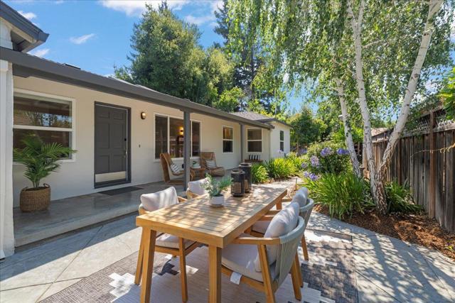197 S Leigh Avenue, Campbell CA: https://media.crmls.org/mediaz/cd49f86c-d5a5-436e-a607-5fea0b597db3.jpg