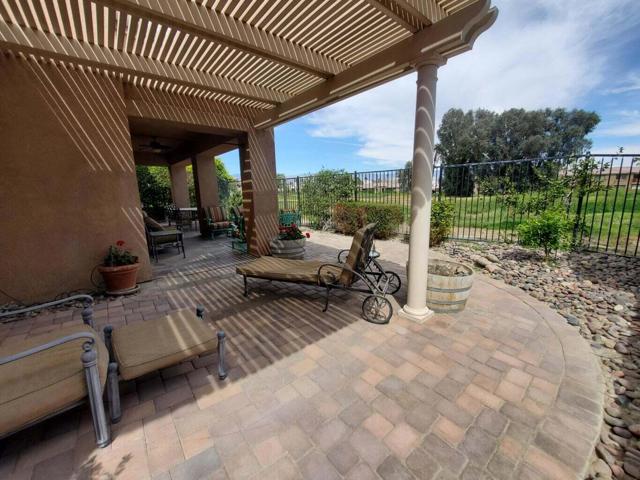 77370 New Mexico Drive, Palm Desert CA: https://media.crmls.org/mediaz/cd4ad220-2e96-4793-9393-6eb5b67eab15.jpg