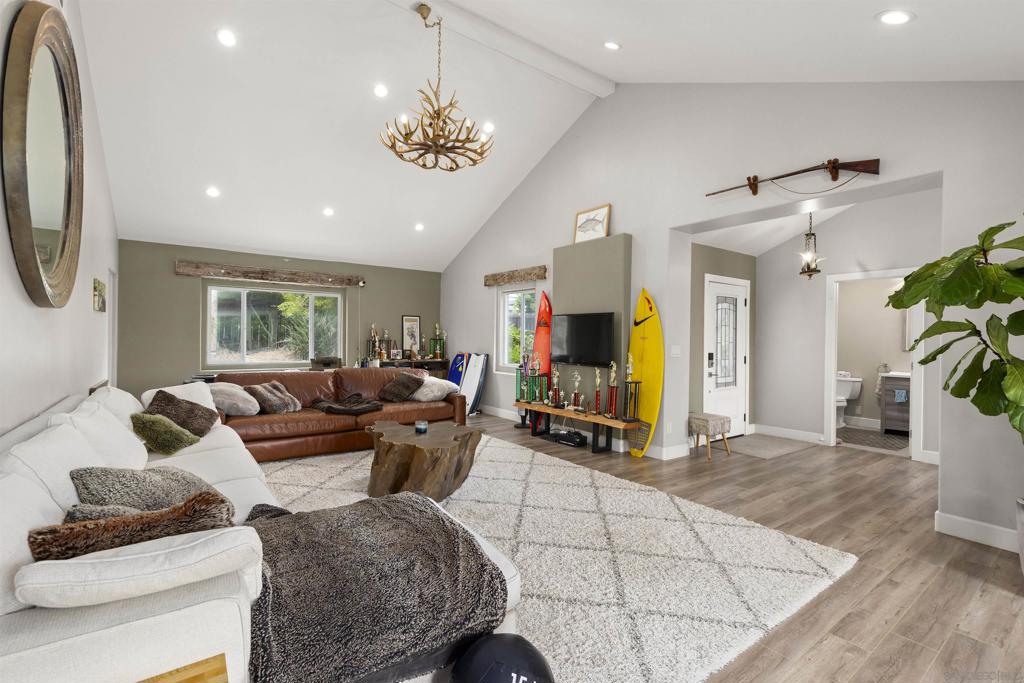 752 Bracero Road - photo 12