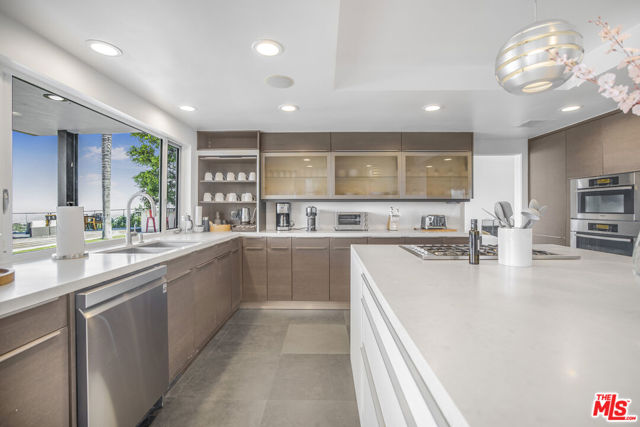 2028 Stradella Road, Los Angeles CA: https://media.crmls.org/mediaz/cd4b228e-fa87-41cf-af97-b801ab19786b.jpg