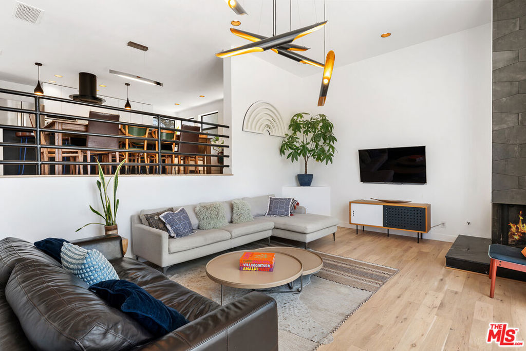 MLS #25519847 img 15