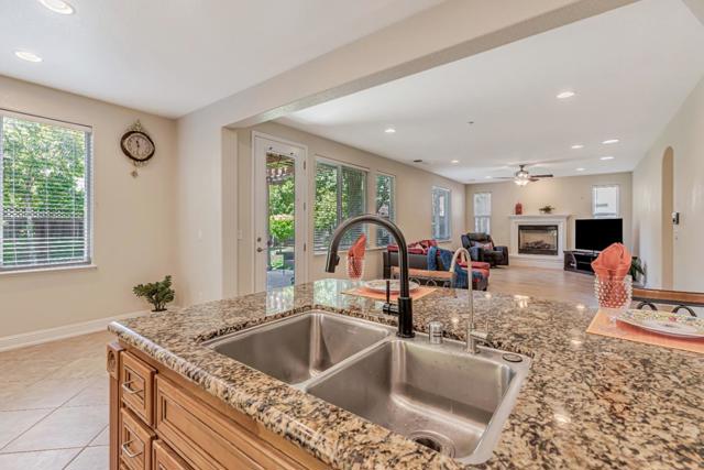 5871 Masoni Place, Gilroy CA: https://media.crmls.org/mediaz/cd4b23e7-be9e-4064-a086-54ebee68e9a1.jpg