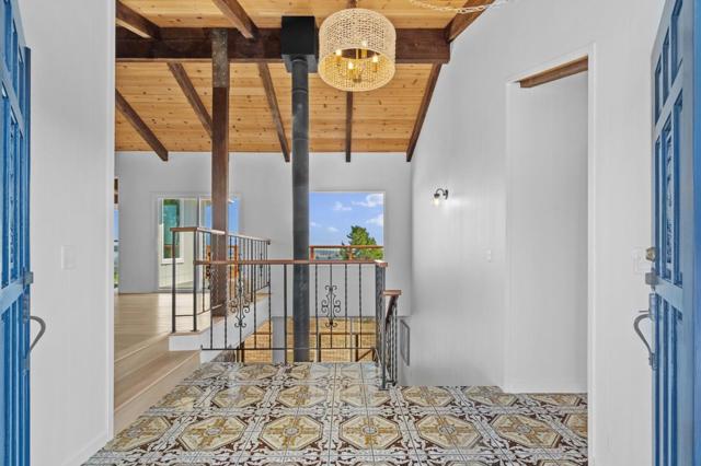 475 Fiesta Court, Watsonville CA: https://media.crmls.org/mediaz/cd4b2749-2ee2-4b81-95c0-c3f85cae1a48.jpg