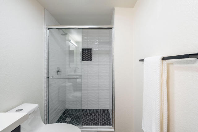 291 E Mel Avenue, Palm Springs CA: https://media.crmls.org/mediaz/cd4bc892-568d-4f0a-bcfd-afb48513c5d1.jpg