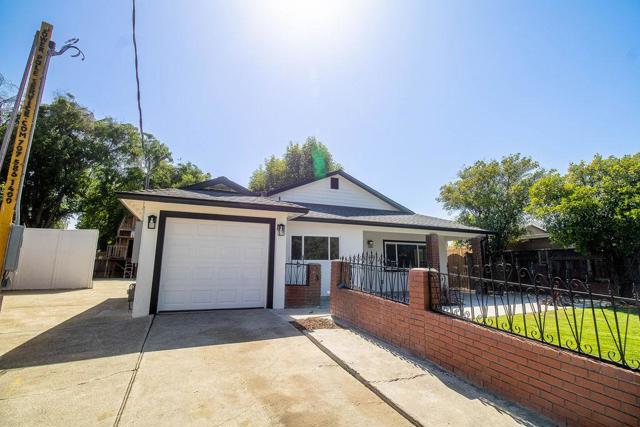 10261 Claudia Drive, San Jose CA: https://media.crmls.org/mediaz/cd4bf724-c269-4f22-836b-18ef51092cfc.jpg