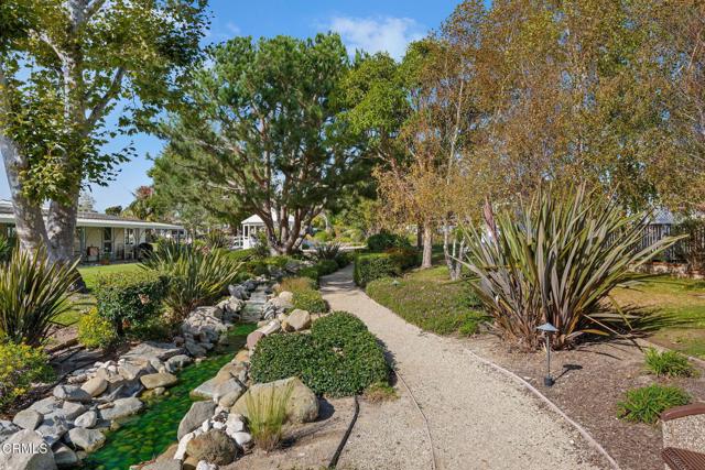 Detail Gallery Image 4 of 38 For 157 Keats Cir #157,  Ventura,  CA 93003 - 3 Beds | 2 Baths