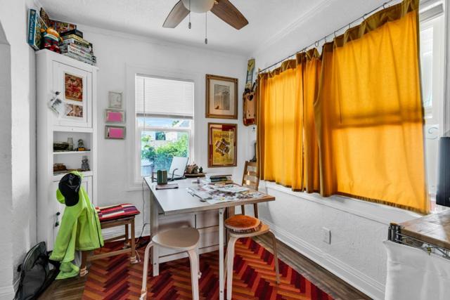 852 58th Street, Oakland CA: https://media.crmls.org/mediaz/cd4ce51d-a0e9-4208-921d-09860d105deb.jpg