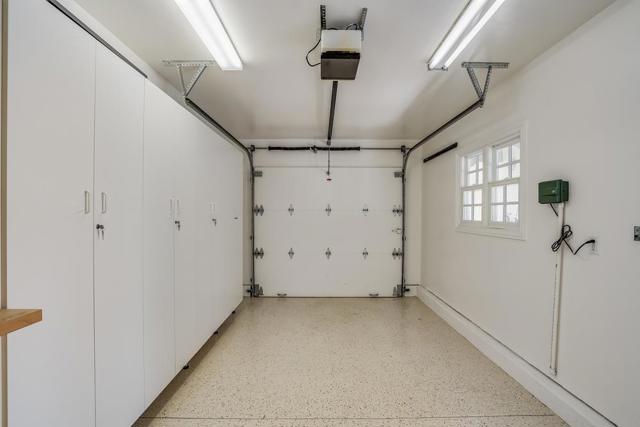 1246 Hoover Street, Menlo Park CA: https://media.crmls.org/mediaz/cd4d9c7c-4e4c-4358-9f5b-e99f6cf557a5.jpg