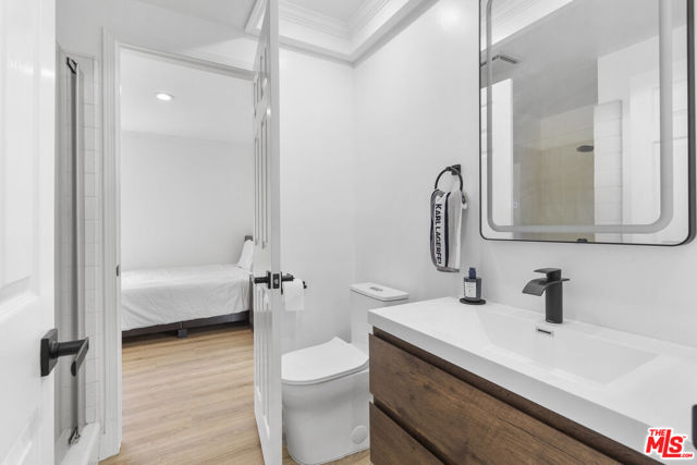 532 Riviera Court, Fullerton CA: https://media.crmls.org/mediaz/cd4ead0a-94b7-4e9b-8668-70d1556dd861.jpg