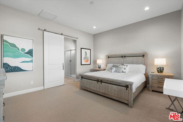 86 Burgundy, Rancho Mirage CA: https://media.crmls.org/mediaz/cd4f753e-27d7-4fa4-ab2f-18bf4c6ac05e.jpg