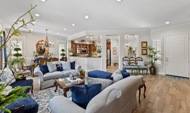 Image 5 of 26 For 40882 Calle Claro
