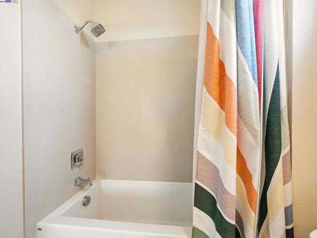 665 Sandalwood, Livermore CA: https://media.crmls.org/mediaz/cd5165ec-0290-4104-93d9-797c616c5748.jpg