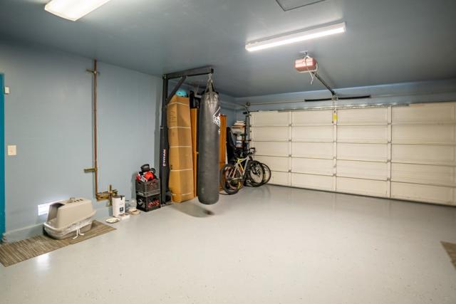 1221 Jacqueline Drive, Hollister CA: https://media.crmls.org/mediaz/cd54d9ba-9008-452c-957b-586c8db55b4b.jpg