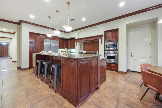 7424 La Mantanza, San Diego CA: https://media.crmls.org/mediaz/cd54ff5e-3022-46bb-8238-79ceb6a7b770.jpg