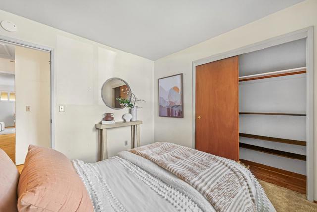 1694 Hyde Drive, Los Gatos CA: https://media.crmls.org/mediaz/cd5589a6-a7f3-410f-85db-44fb247b3c97.jpg