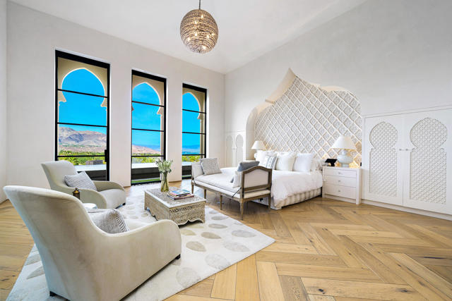 613 Indian, Palm Desert CA: https://media.crmls.org/mediaz/cd5635f2-1c97-4fd7-8f8e-78029601a4a3.jpg