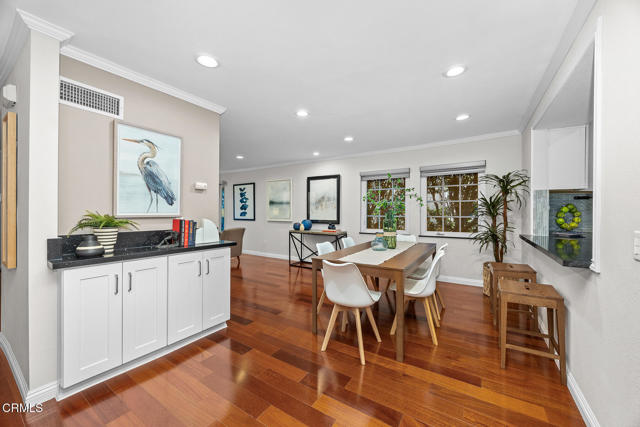 Detail Gallery Image 15 of 55 For 1832 Bushnell Ave, South Pasadena,  CA 91030 - 3 Beds | 2/1 Baths