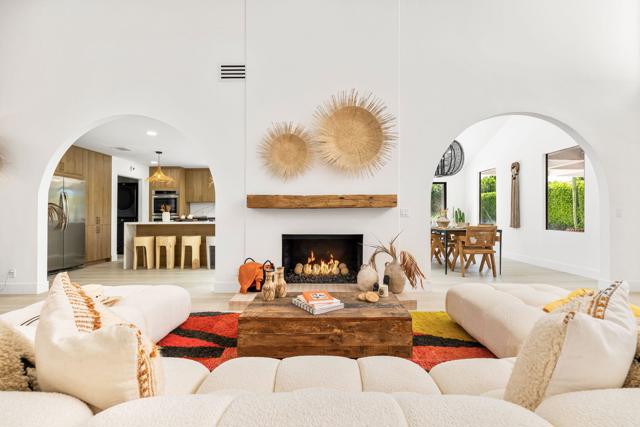 34 Lincoln Place, Rancho Mirage CA: https://media.crmls.org/mediaz/cd57d3ca-7e08-464f-b553-deb7942bfe06.jpg