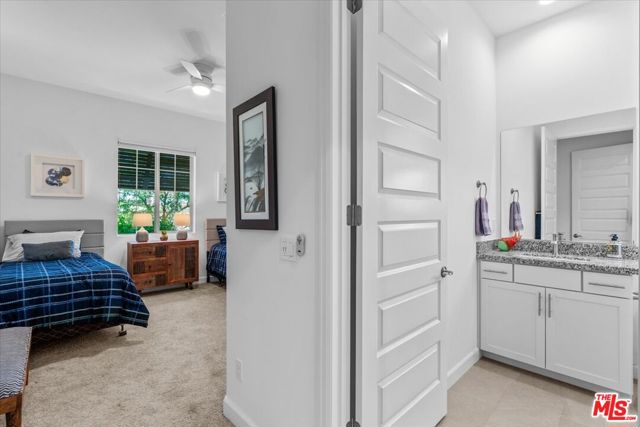 33 Moscato, Rancho Mirage CA: https://media.crmls.org/mediaz/cd5a4570-8177-43ad-b45f-b31c8bc7d525.jpg