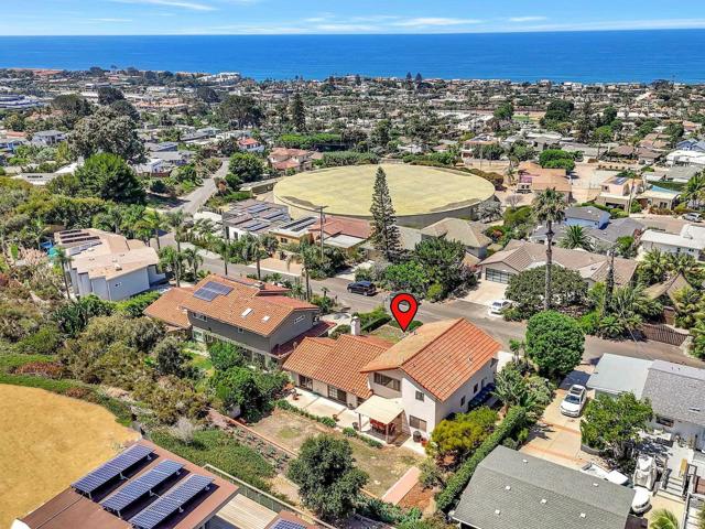 Detail Gallery Image 5 of 28 For 450 Marview Ln, Solana Beach,  CA 92075 - 3 Beds | 3 Baths