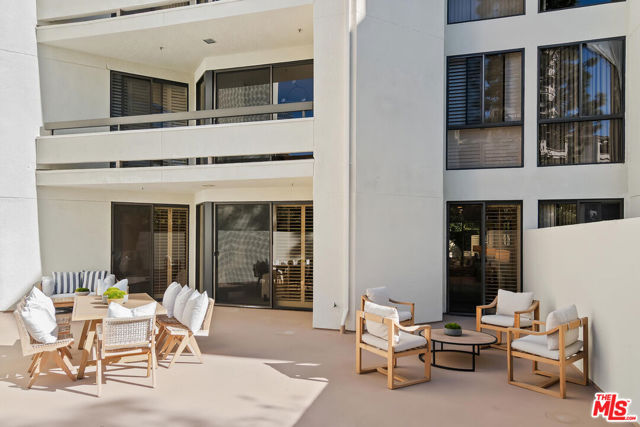 2131 Century Park Lane, Los Angeles CA: https://media.crmls.org/mediaz/cd5bda45-5873-4aed-b536-8d5f5249b45c.jpg