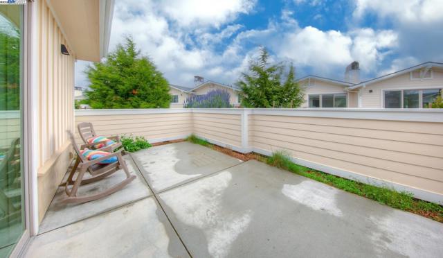 996 Harbor Haven Dr, Bodega Bay CA: https://media.crmls.org/mediaz/cd5d9310-f3a8-4b0c-81fd-5d3ea1677f4f.jpg