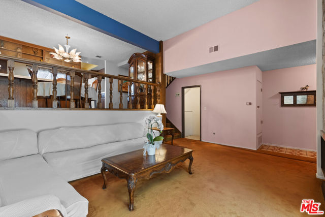 4731 La Villa Marina, Marina del Rey CA: https://media.crmls.org/mediaz/cd5ef9f7-8442-4fbd-8887-d8be642ac05f.jpg