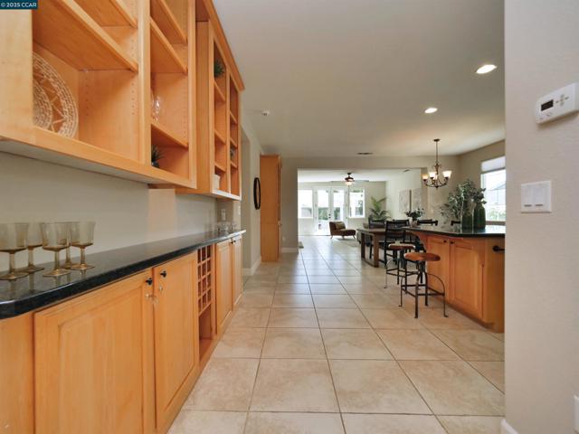 335 Suez Canal Lane, Sacramento CA: https://media.crmls.org/mediaz/cd5fc21c-260b-4ee5-8553-807011566b15.jpg