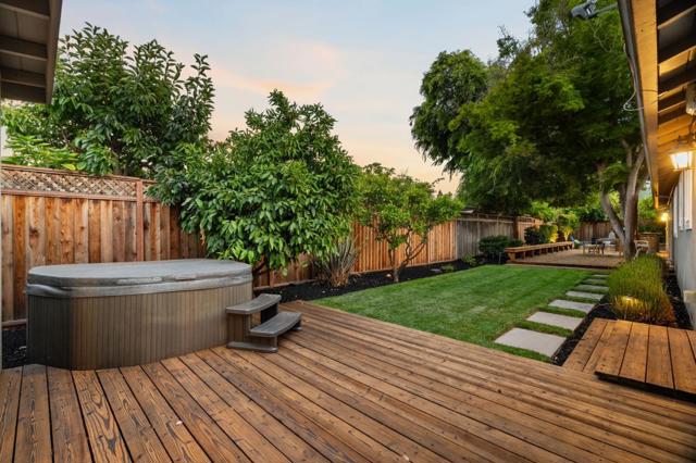 18709 Metler Court, Saratoga CA: https://media.crmls.org/mediaz/cd60ba23-2555-4e2e-a1bf-24a5317bc127.jpg
