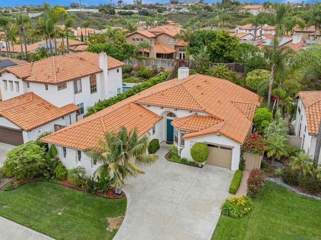 6660 Curlew Ter, Carlsbad CA: https://media.crmls.org/mediaz/cd60c5fd-0ede-4116-91b0-9218424109dc.jpg