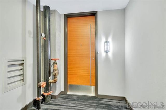 877 Island Ave, San Diego CA: https://media.crmls.org/mediaz/cd62793b-204a-4907-a7eb-529cb17b21b3.jpg