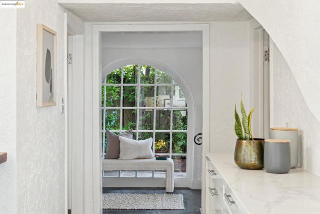 1143 Keith Ave, Berkeley CA: https://media.crmls.org/mediaz/cd62b5ab-cac2-4fd3-942a-e649070df4a8.jpg