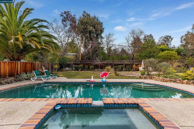 Image 45 of 60 For 1166 Briarwood Way