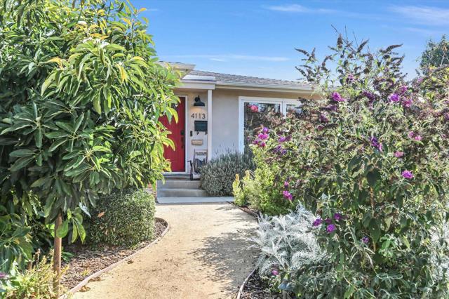 4113 Loma Alta Dr, San Diego CA: https://media.crmls.org/mediaz/cd648e14-6473-402b-9ac3-bdb6fa346fd7.jpg