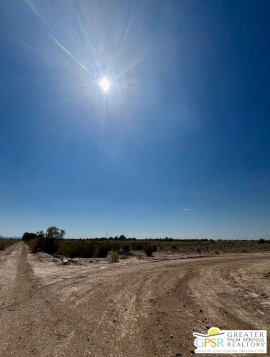 0 Noffsinger, Niland CA: https://media.crmls.org/mediaz/cd64b920-e150-47a6-9b40-db71a0b93994.jpg