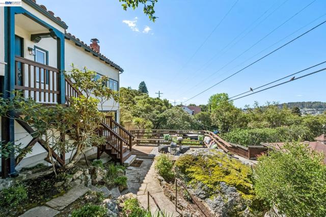 Image 12 of 60 For 491 Vincente Avenue