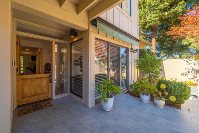 9524 Bay Court, Carmel CA: https://media.crmls.org/mediaz/cd687d68-925b-45fa-8d81-e2b56bad38ab.jpg