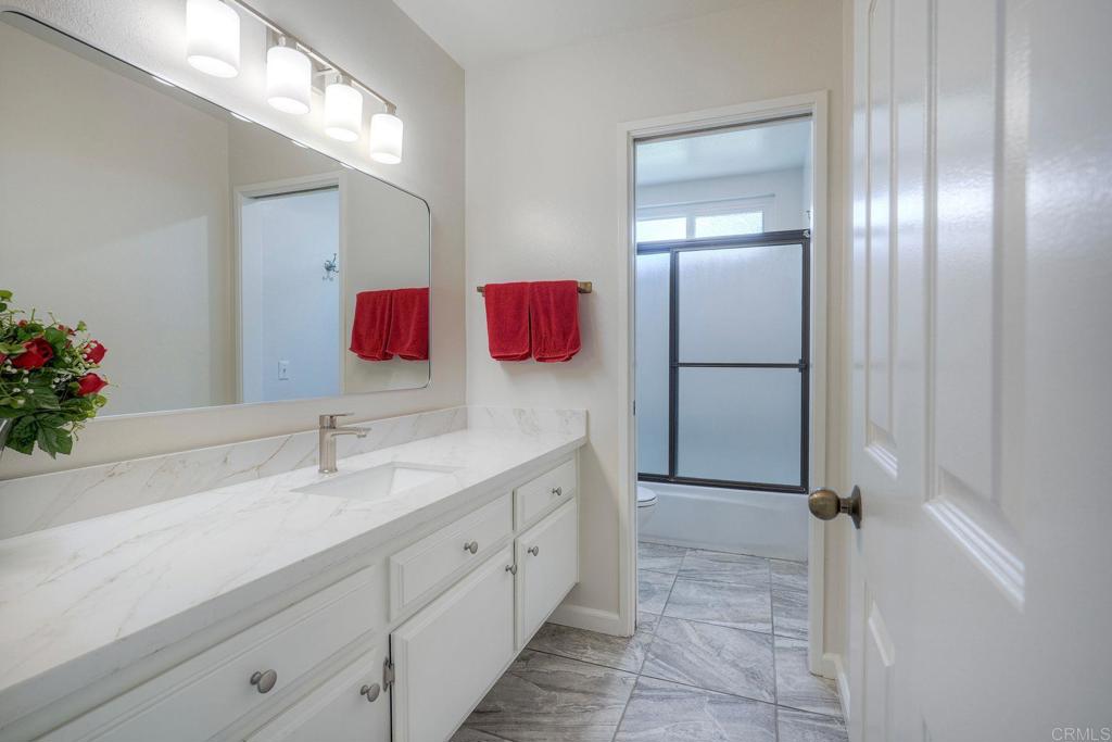 13639 Freeport Road - photo 12