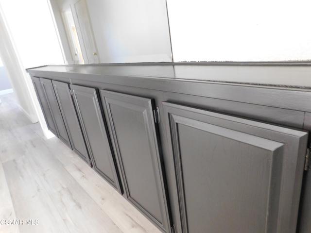 559 Stoney Peak Court, Simi Valley CA: https://media.crmls.org/mediaz/cd68faff-9056-4298-8507-4247a974bf7f.jpg